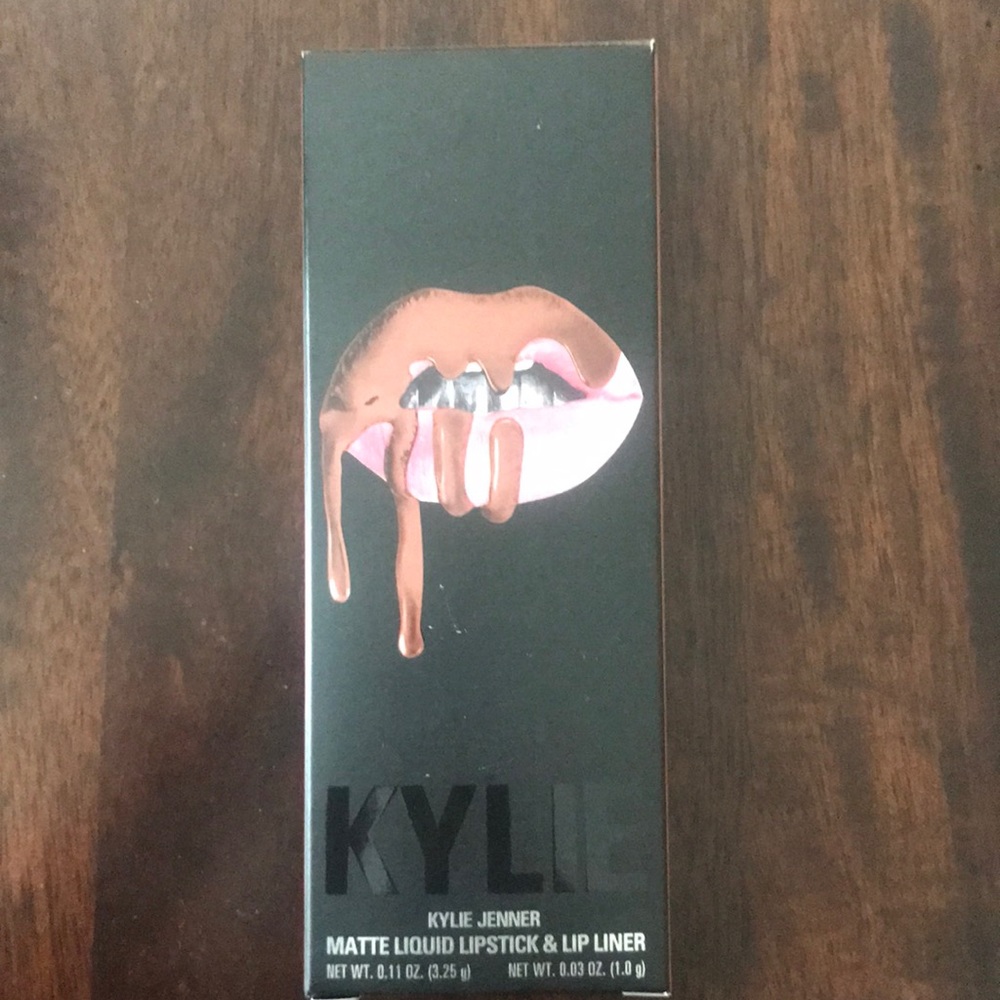 Kylie lip kit